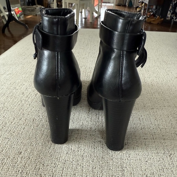 Black Ankle Boots - Picture 4 of 5